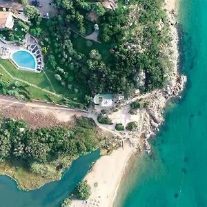 https://lea-bianca-luxury-resort-baja-sardinia.in-sardinia.net