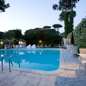 Ih Logos Dei Marmi 4*, Forte dei Marmi Italien
